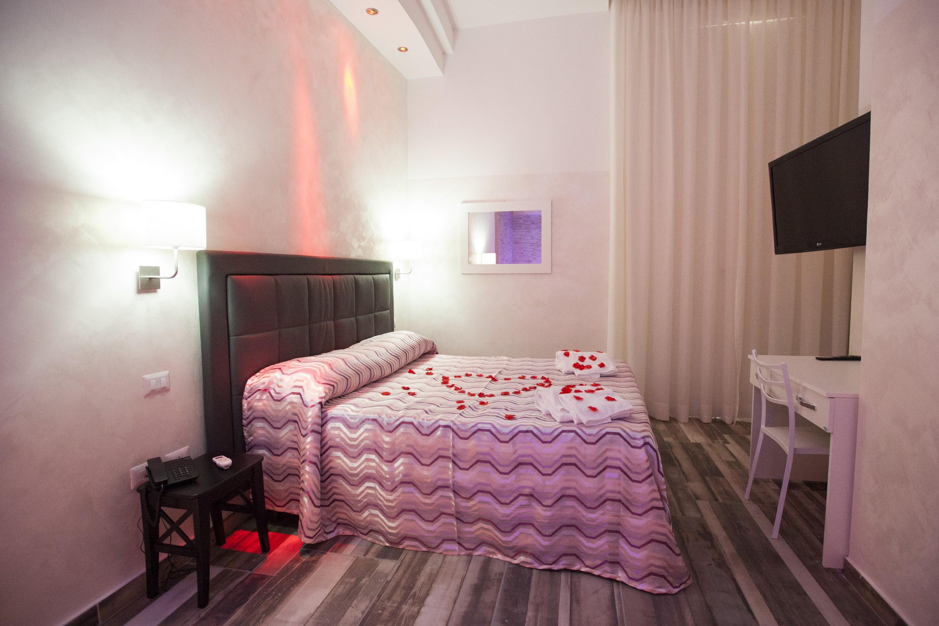 Bed and Breakfast Napoli Garibaldi Square Экстерьер фото