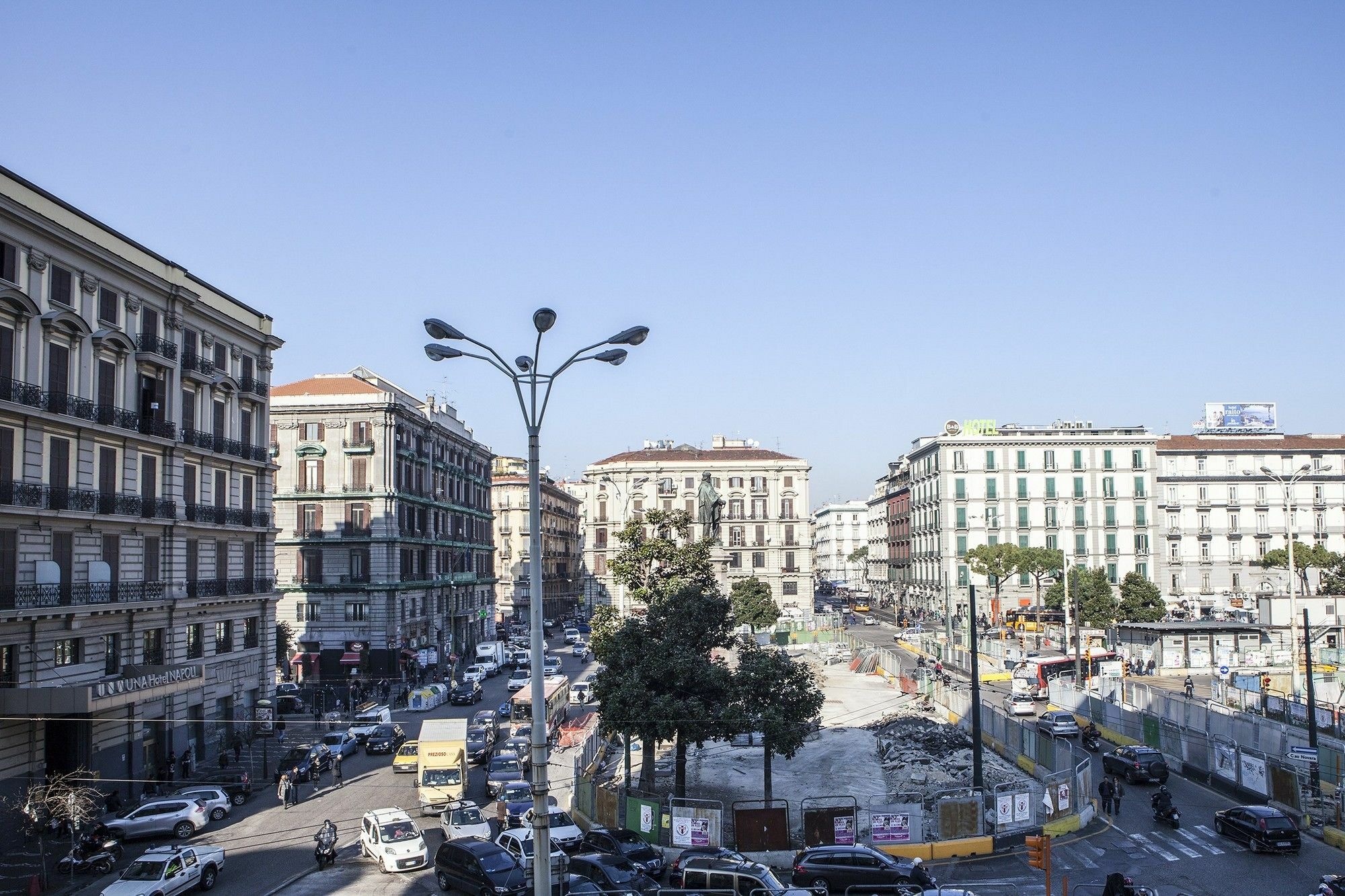 Bed and Breakfast Napoli Garibaldi Square Экстерьер фото